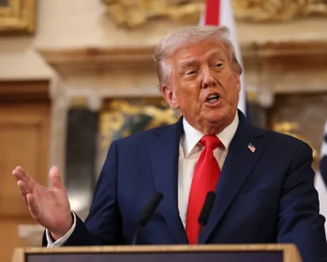 Trump calls on the UK to ‘call out the military’ to control frontiers